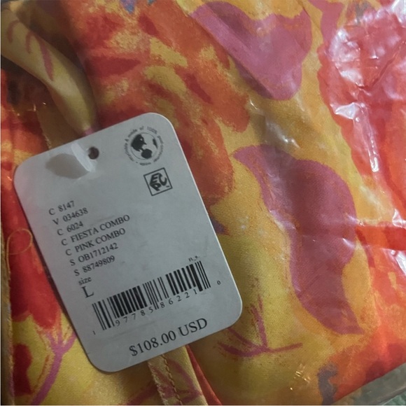 Free People Worth The Wait Slip L NWT - Picture 4 of 4